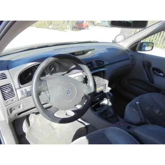 RENAULT LAGUNA II (BG0) '2001 AUTHENTIQUE VERDE