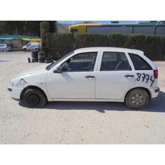 SEAT IBIZA (6K1) '2001 SELECT BLANCO