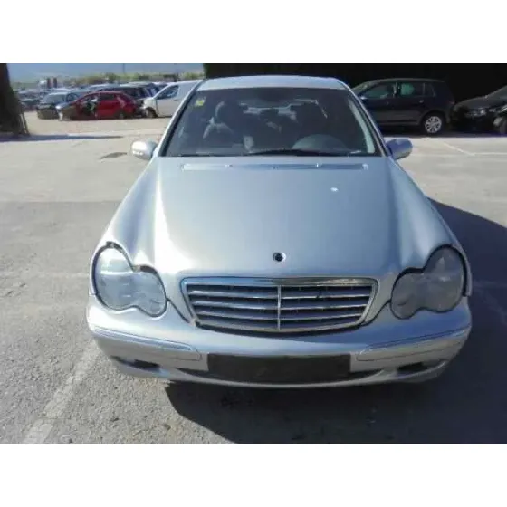 MERCEDES CLASE C (W203) BERLINA '2000 240 (203.061) GRIS