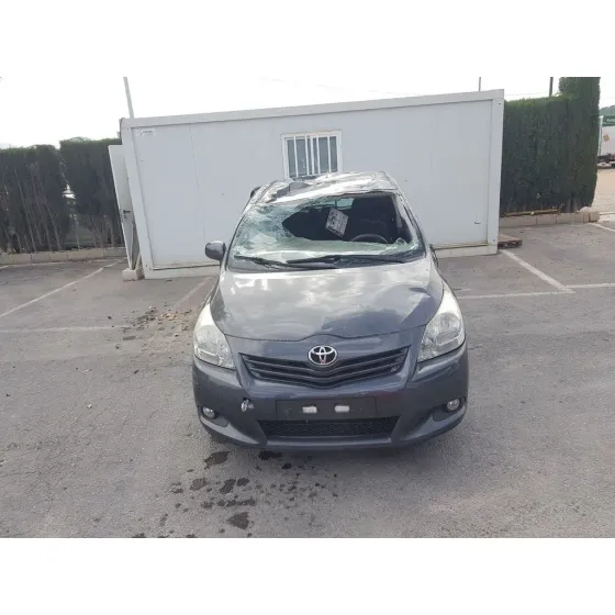 TOYOTA VERSO '2011 ACTIVE GRIS OSCURO