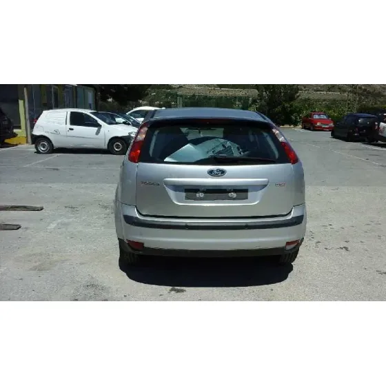 FORD FOCUS BERLINA (CAP) '2008 AMBIENTE (D) GRIS PLATA