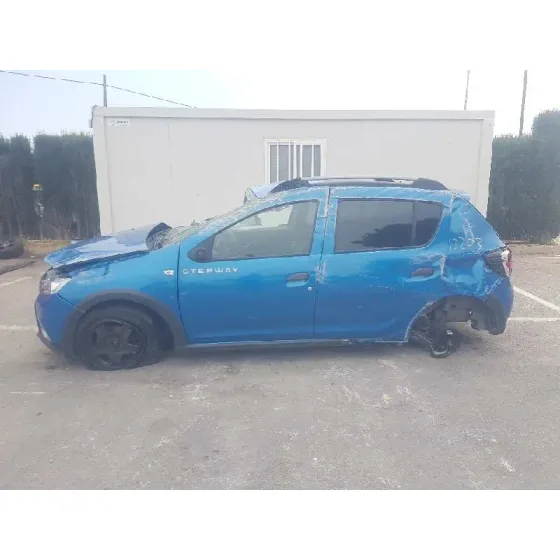 DACIA SANDERO '2019 STEPWAY AZUL