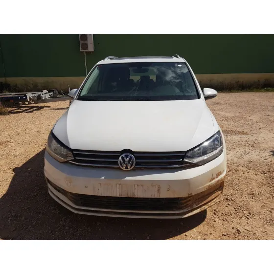 Volkswagen TOURAN (5T1) 2016