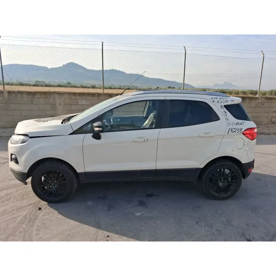 Ford ECOSPORT 2015