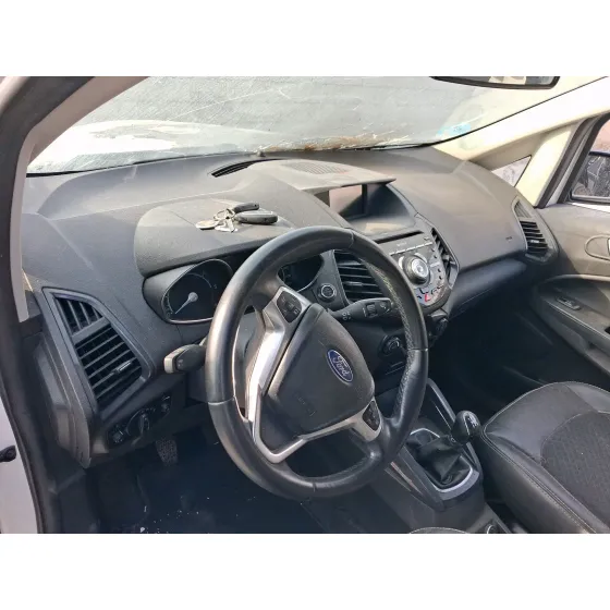 Ford ECOSPORT 2015