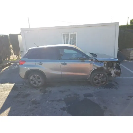 SUZUKI VITARA '2015 1.6 DDIS COMFORT 4X4 GRIS OSCURO