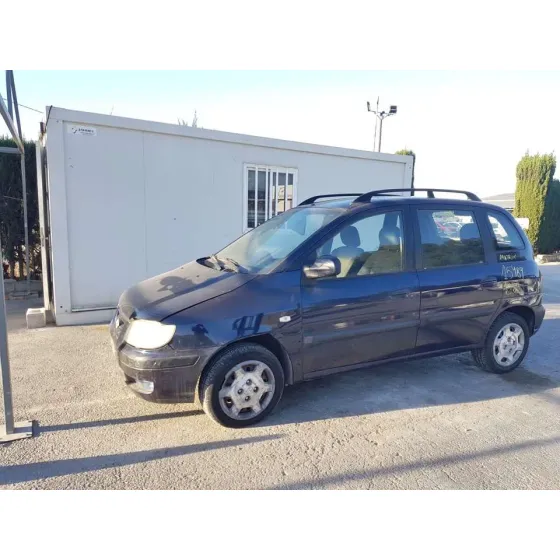 HYUNDAI MATRIX (FC) '2004 1.5 CRDI GLS AZUL