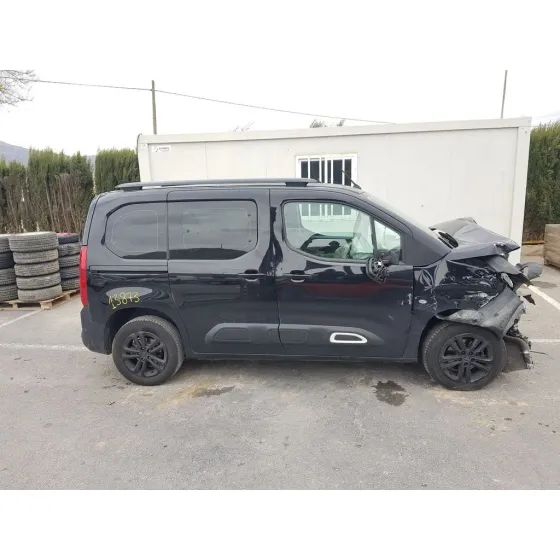 CITROEN BERLINGO '2020 FEEL M NEGRA