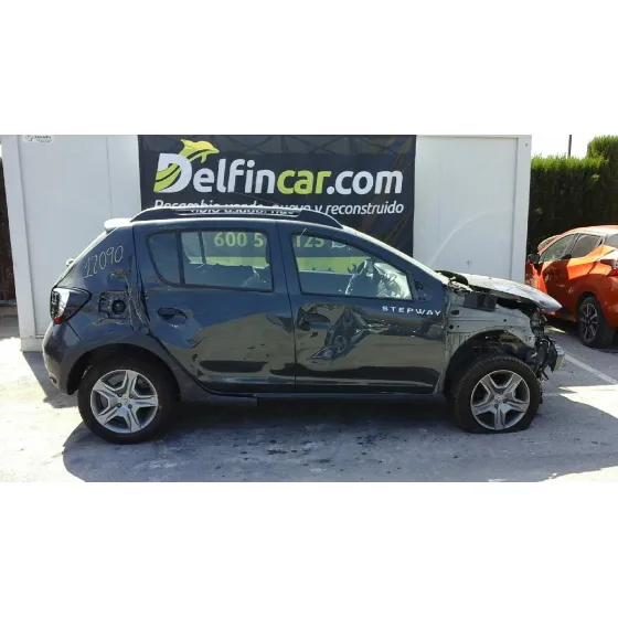 DACIA SANDERO '2019 STEPWAY ESSENTIAL NEGRO