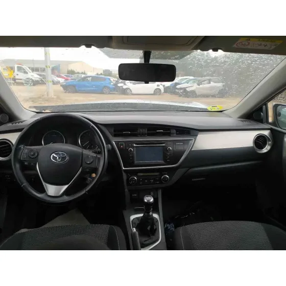 TOYOTA AURIS '2014 ACTIVE AZUL OSCURO