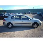 RENAULT MEGANE II CLASSIC BERLINA RENAULT MEGANE II CLASSIC BERLINA '2003 CONFORT DYNAMIQUE GRIS 2003