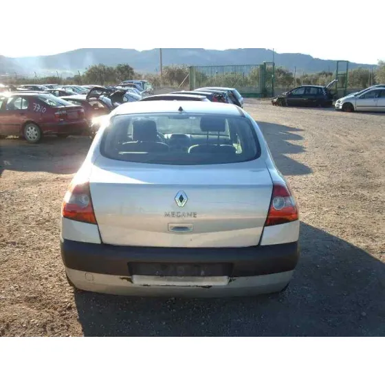 RENAULT MEGANE II CLASSIC BERLINA '2003 CONFORT DYNAMIQUE GRIS
