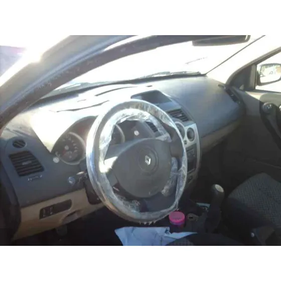RENAULT MEGANE II CLASSIC BERLINA '2003 CONFORT DYNAMIQUE GRIS