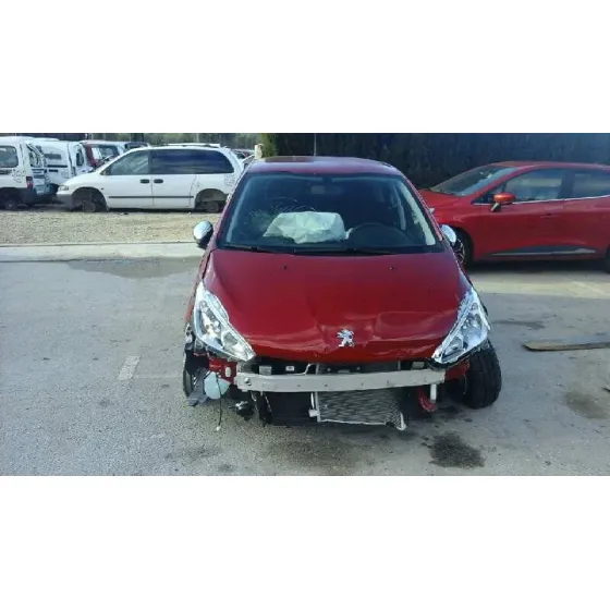 PEUGEOT 208 '2018 STYLE GRANATE