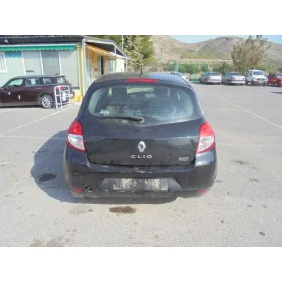 RENAULT CLIO III '2013 EXCEPTION NEGRO