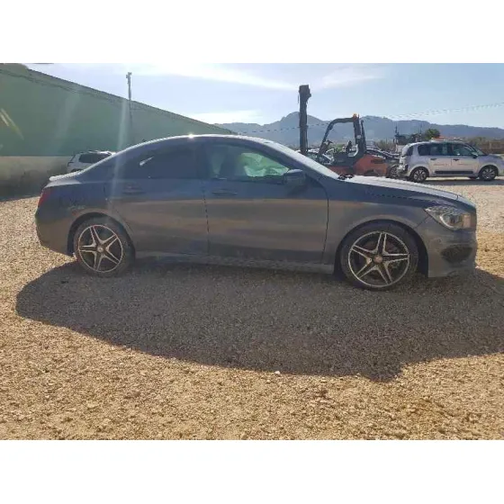 MERCEDES CLASE CLA (W117) '2016 CLA 220 CDI GRIS OSCURO