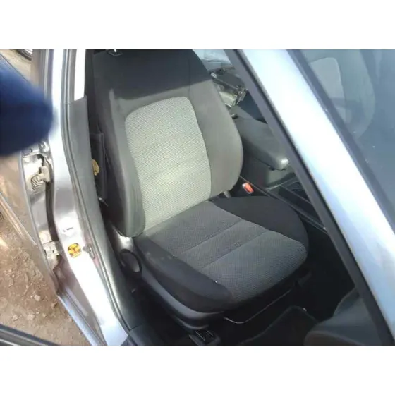MAZDA 6 MONOVOLUMEN (GY) '2003 2.0 CRTD ACTIVE (100KW) GRIS