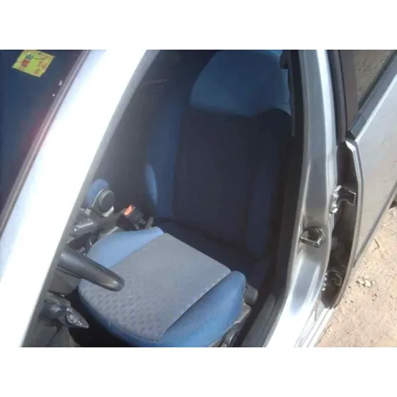 FORD FIESTA (CBK) '2005 GHIA GRIS