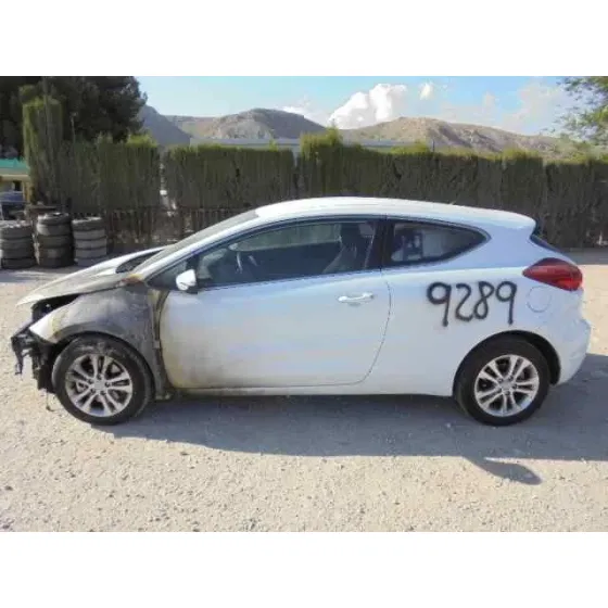 KIA CEE'D '2014 EDITION 7 BLANCO