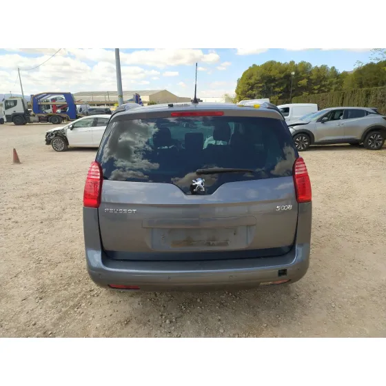 Peugeot 5008 (0U_, 0E_) 2009