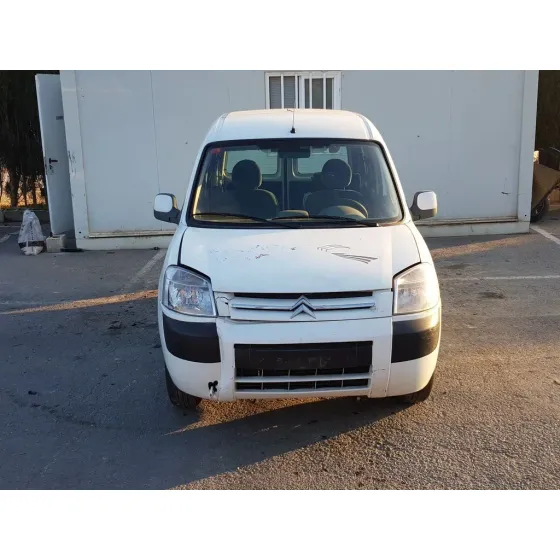 CITROEN BERLINGO '2004 1.9D SATISFACTION FAMILIAR BLANCO