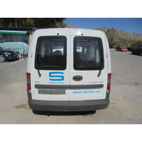 OPEL COMBO (CORSA C) '2011 FAMILIAR BLANCO