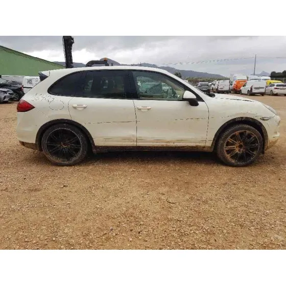 PORSCHE CAYENNE (TYP 92AA) '2010 DIESEL BLANCO