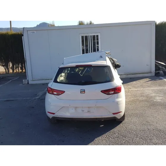 SEAT LEON (5F1) '2018 REFERENCE BLANCO