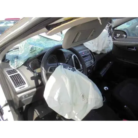 HYUNDAI I20 '2013 CITY S BLANCO