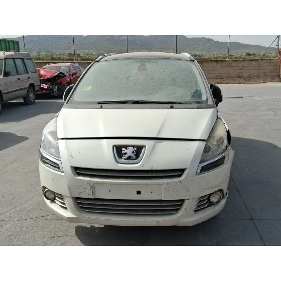 Peugeot 5008 II (MC_, MJ_, MR_, M4_) 2016