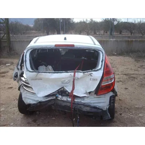 HYUNDAI I30 '2012 1.6 CRDI CAT BLANCO