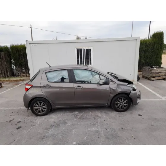 TOYOTA YARIS '2018 HYBRID FEEL GRIS OSCURO