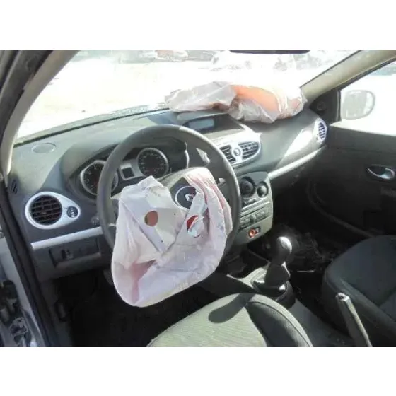 RENAULT CLIO III '2009 AUTHENTIQUE GRIS