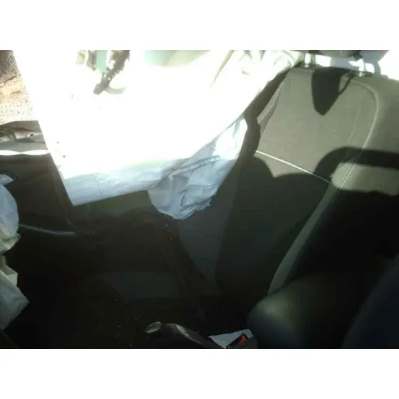 FORD FOCUS LIM. (CB8) '2011 TITANIUM NEGRO
