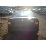 SKODA OCTAVIA BERLINA (1U2) SKODA OCTAVIA BERLINA (1U2) '2003 AMBIENTE VERDE 2000