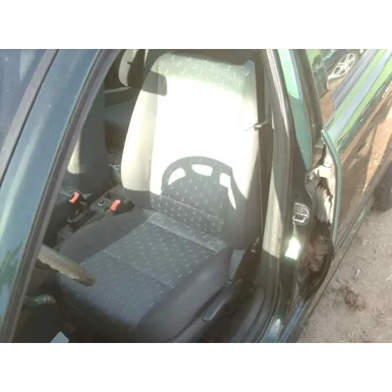 SKODA OCTAVIA BERLINA (1U2) '2003 AMBIENTE VERDE