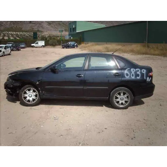 SEAT CORDOBA BERLINA (6L2) '2004 REFERENCE NEGRO
