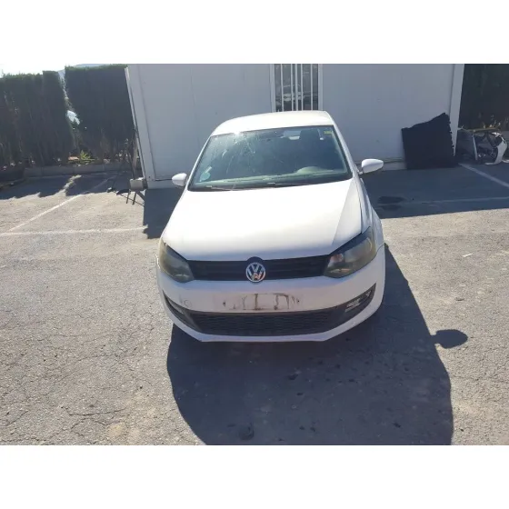 VOLKSWAGEN POLO (6R1) '2011 ADVANCE BLANCO