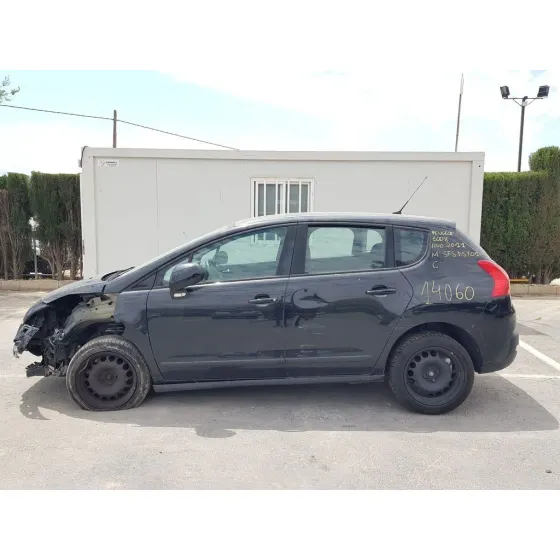 PEUGEOT 3008 '2011 CONFORT NEGRO