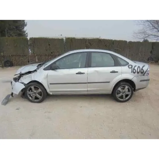 FORD FOCUS LIM. (CB4) '2006 TITANIUM GRIS