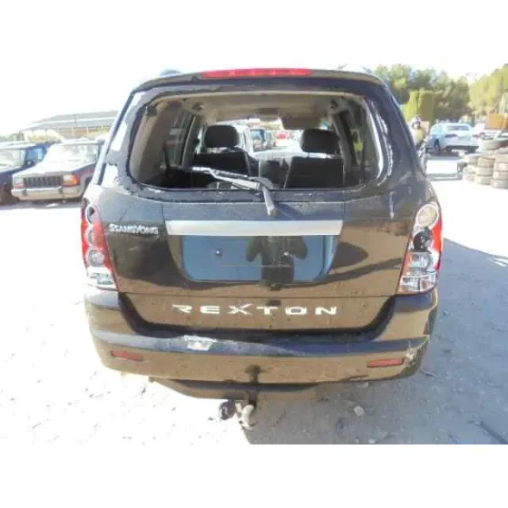 SSANGYONG REXTON '2006 RX 270 FULL NEGRO