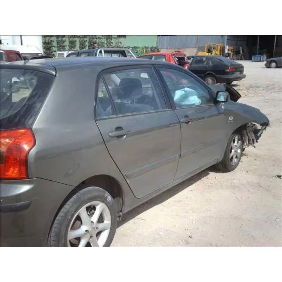 TOYOTA COROLLA (E12) '2003 1.6 LINEA LUNA BERLINA GRIS