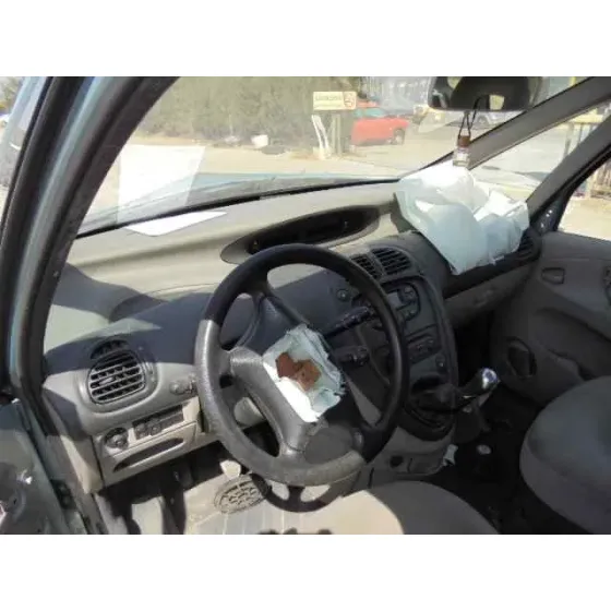 CITROEN XSARA PICASSO '2003 2.0 HDI VERDE CLARO