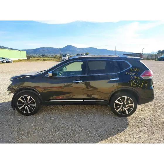 NISSAN X-TRAIL (T32) '2017 TEKNA NEGRO