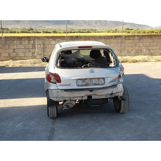 Peugeot 206 HATCHBACK (2A/C) 2001