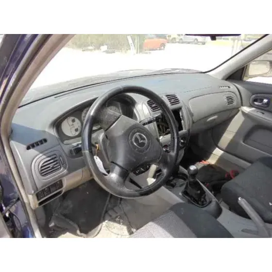 MAZDA 323 BERL. F/S (BJ) '2002 2.0 D F SPORTIVE AZUL