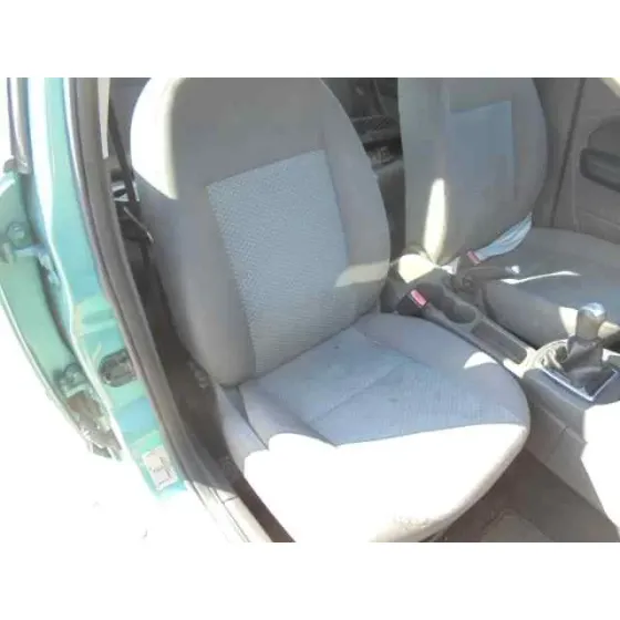 FORD FOCUS SPORTBREAK (CAP) '2006 GHIA VERDE