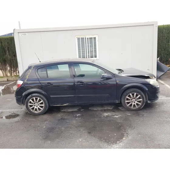 OPEL ASTRA H BER. '2005 COSMO NEGRO