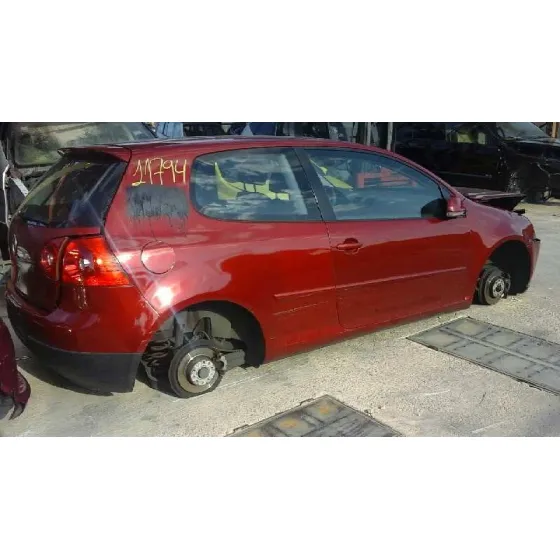 VOLKSWAGEN GOLF V BERLINA (1K1) '2004 SPORTLINE GRANATE
