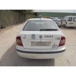 SKODA OCTAVIA BERLINA (1U2) '2010 TOUR BLANCO